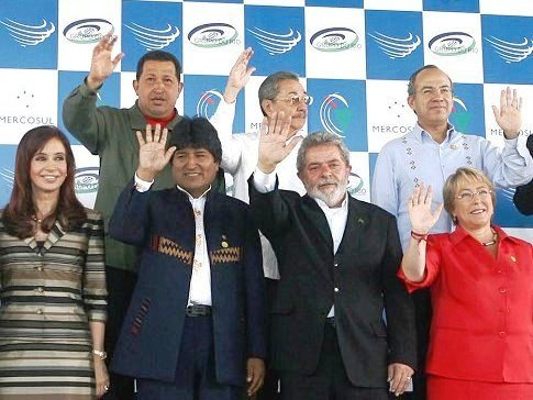Kirchner, Morales, Lula, Bachelet, Chavez, Raul Castro, Calderon - Photo ABN/ABI